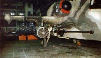 Бортовое расположение пушки на Ка-50 предохраняет ее от повреждений при грубой посадке